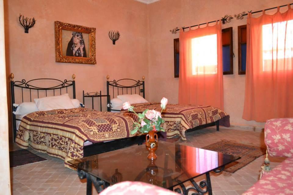 Hotel Riad L' Arganier D' Or Aït el Rhazi エクステリア 写真
