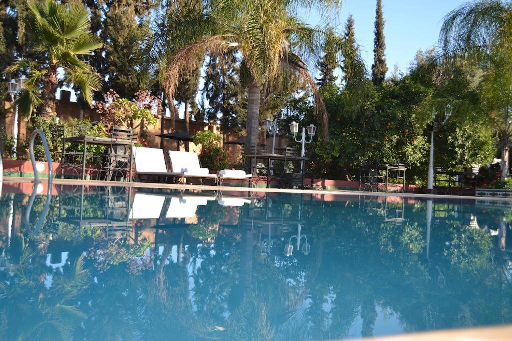 Hotel Riad L' Arganier D' Or Aït el Rhazi エクステリア 写真